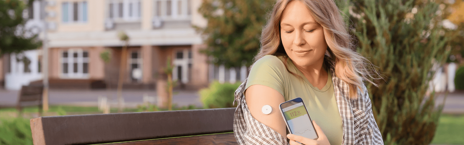 Woman manages blood sugar for diabetes
