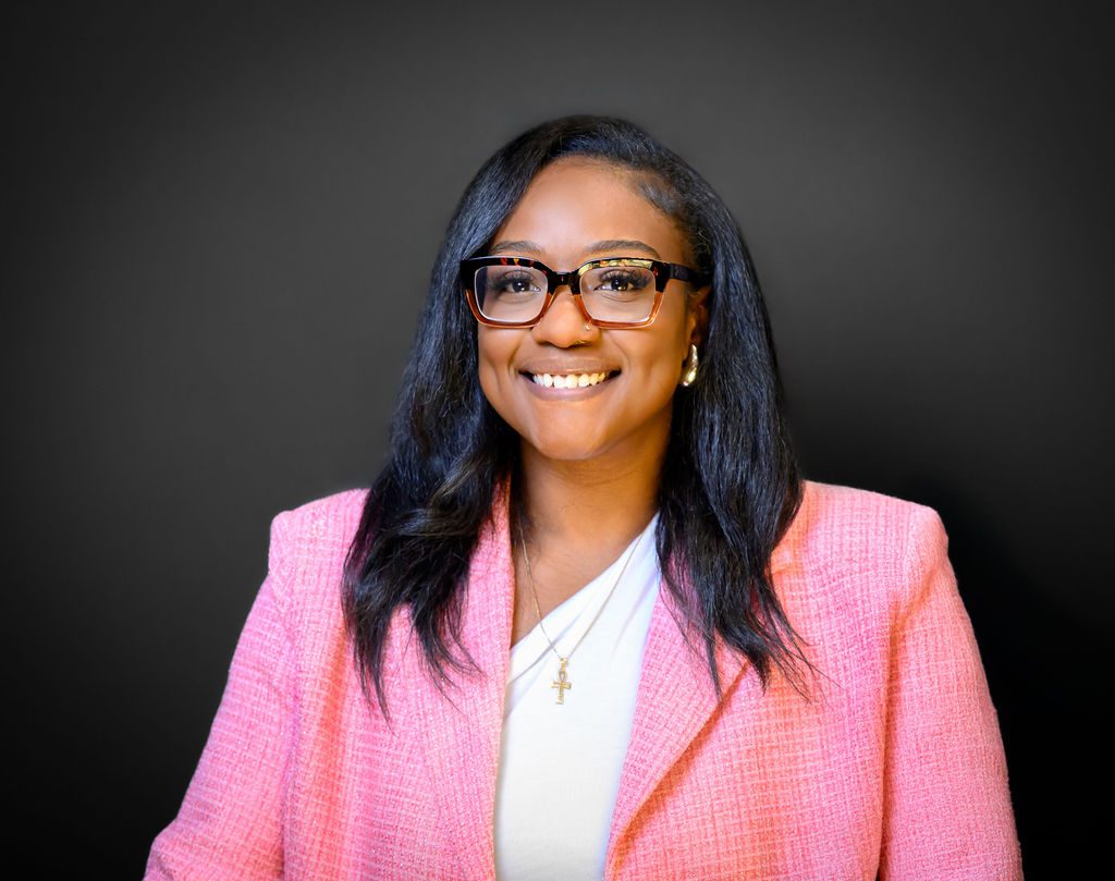 Headshot of Michelle Lubin, Compliance Manager